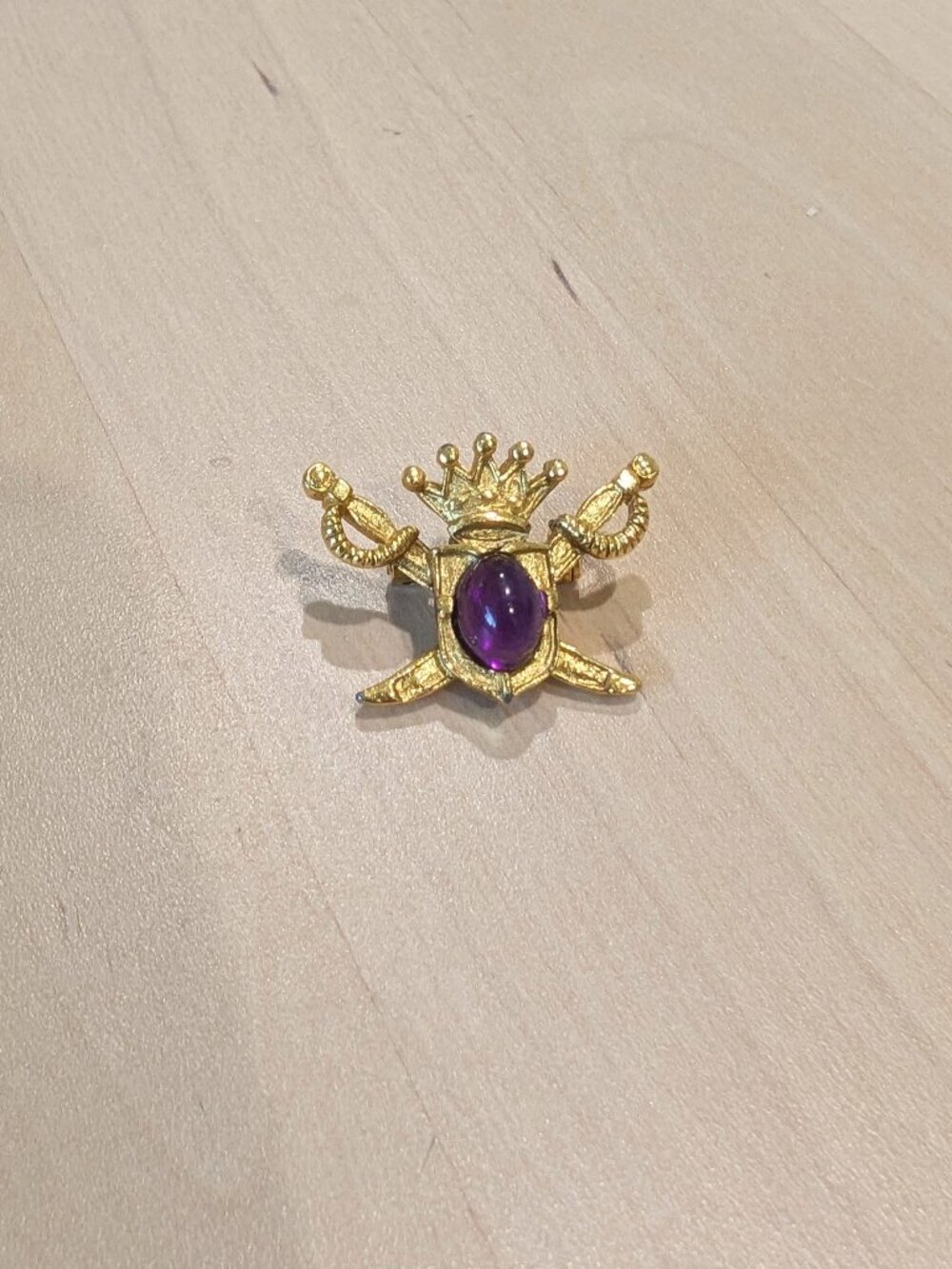 Vintage Coat of Arms Purple Jelly Belly Brooch